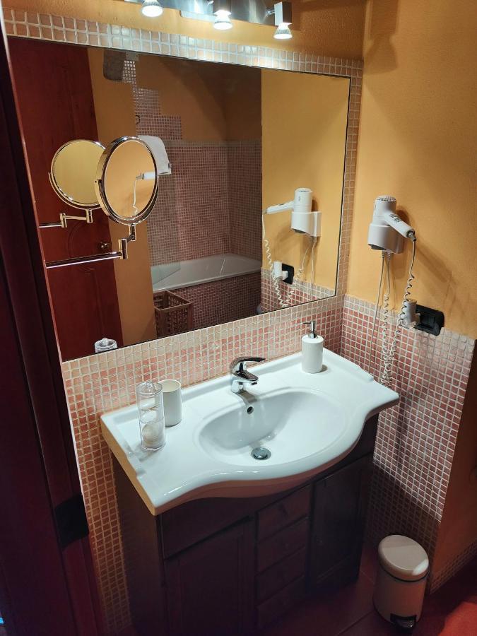 Casa Duchesse Al Castello Apartment Ferrara Luaran gambar