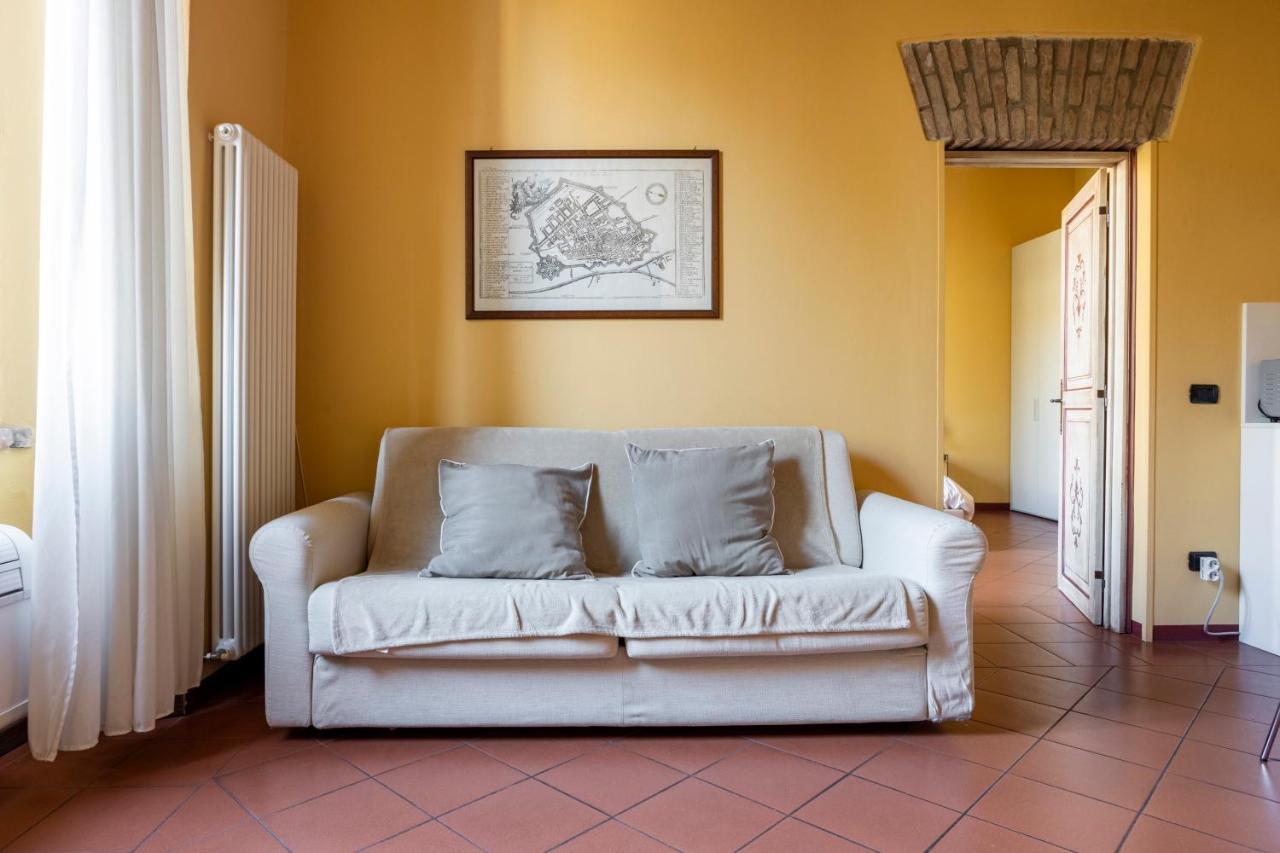 Casa Duchesse Al Castello Apartment Ferrara Luaran gambar